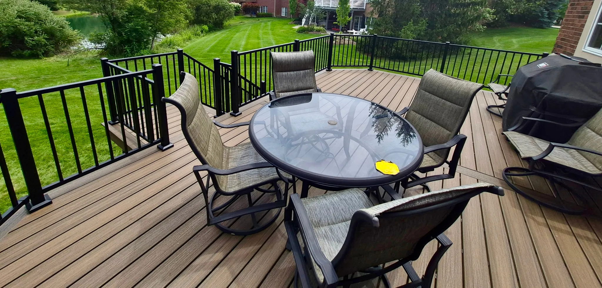 deck company hero
